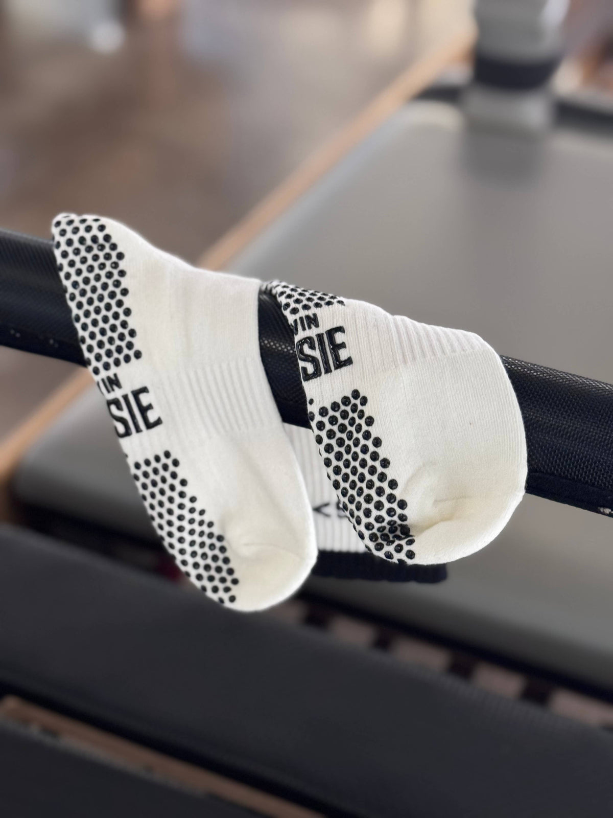 Brewin Aussie Co. "Dogs>" Athletic Grip Socks 