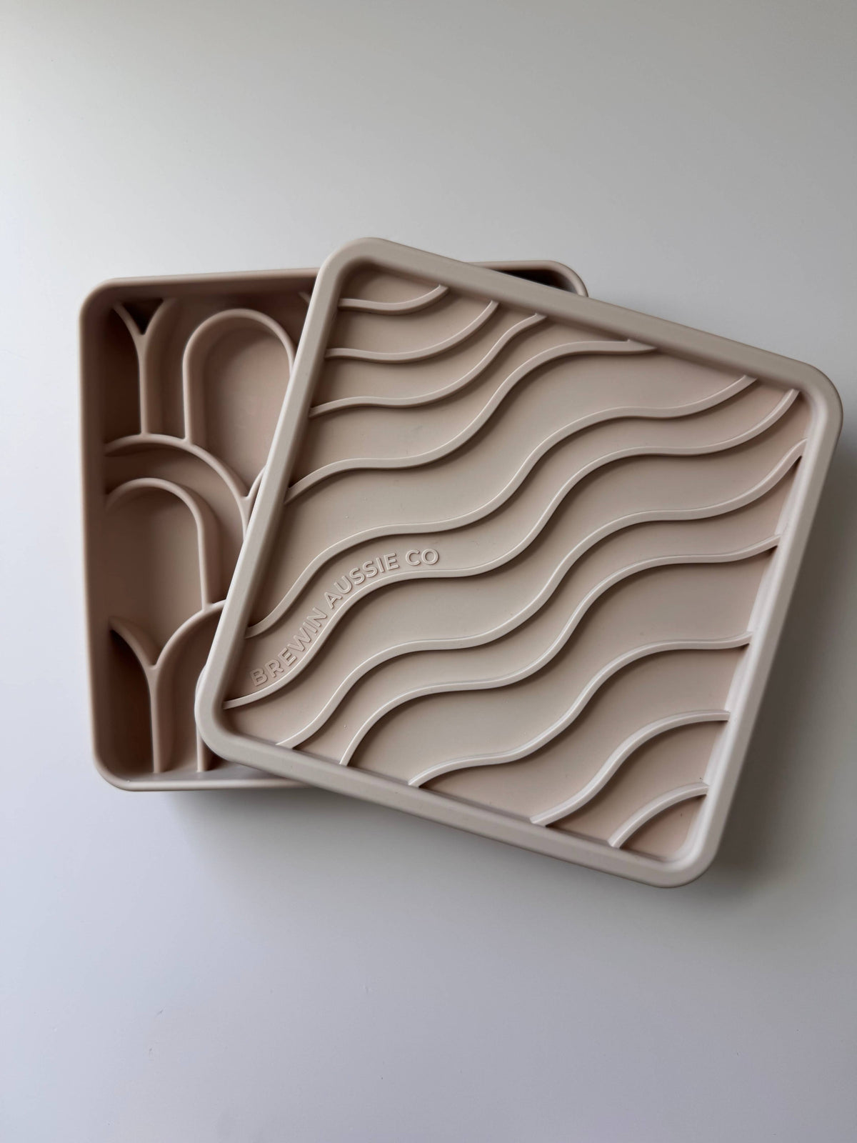 Brewin Aussie Co - Dunes Lick Mat Lid - Limestone
